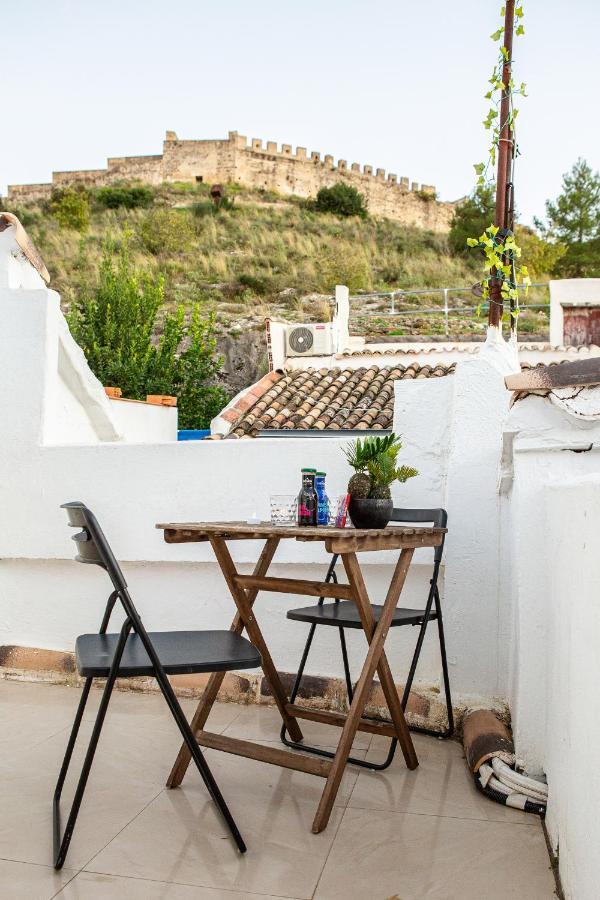 Fortress Jacuzzi Suites Xativa Exterior photo