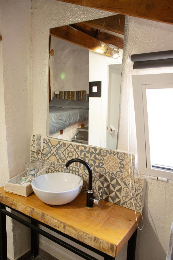 Fortress Jacuzzi Suites Xativa Exterior photo